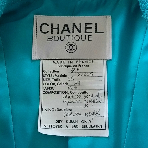 CHANEL - boucle jacket - Picture 4 of 6